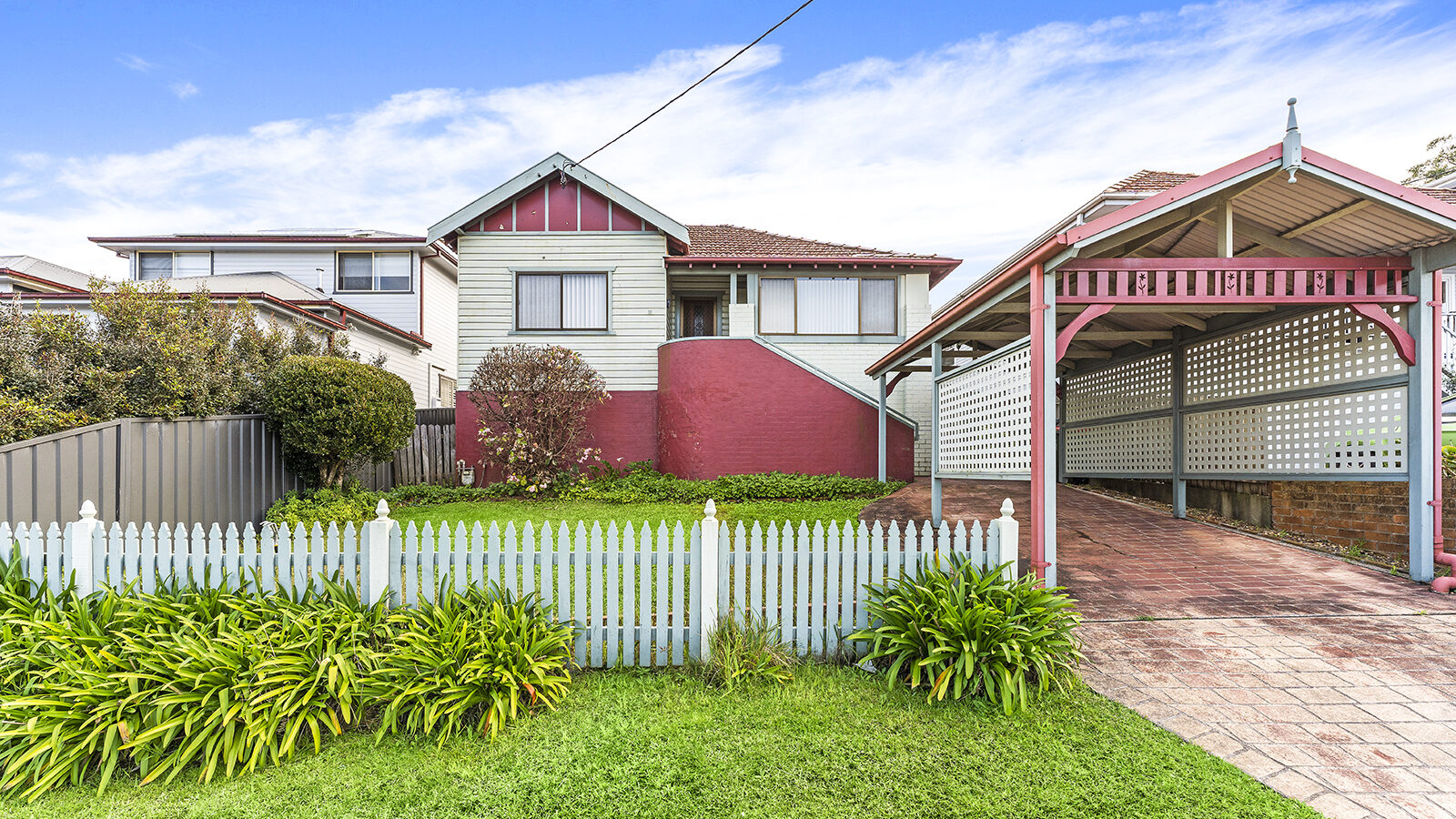 18 Prospect Street, Mount Saint Thomas NSW 2500 - McGrath Illawarra