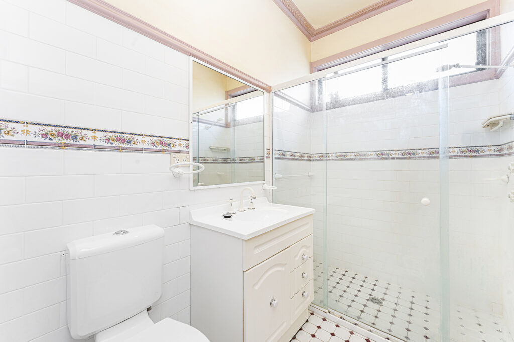 18 Prospect Street, Mount Saint Thomas NSW 2500 - photo 7