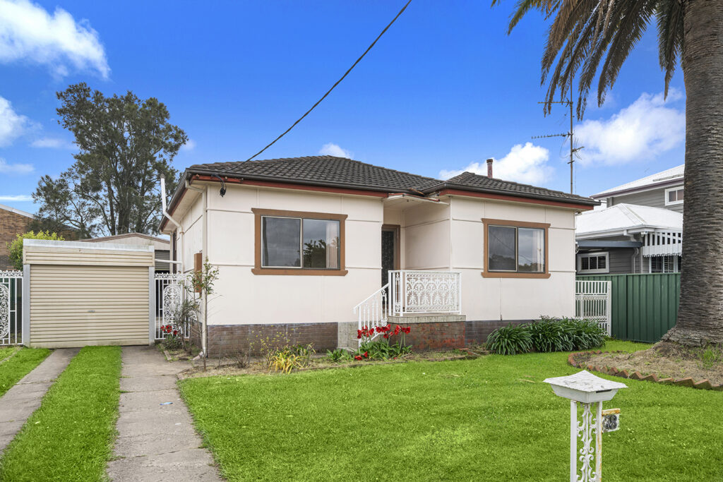 18 Kingsford Street, Fairy Meadow NSW 2519 - McGrath Illawarra