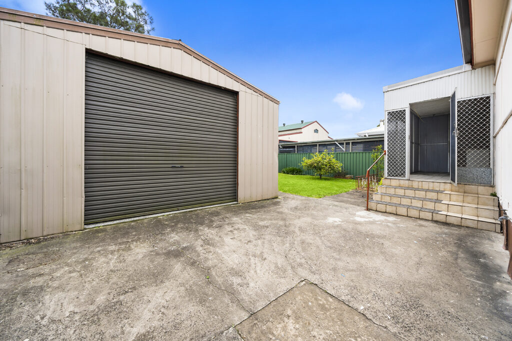18 Kingsford Street, Fairy Meadow NSW 2519 - photo 4