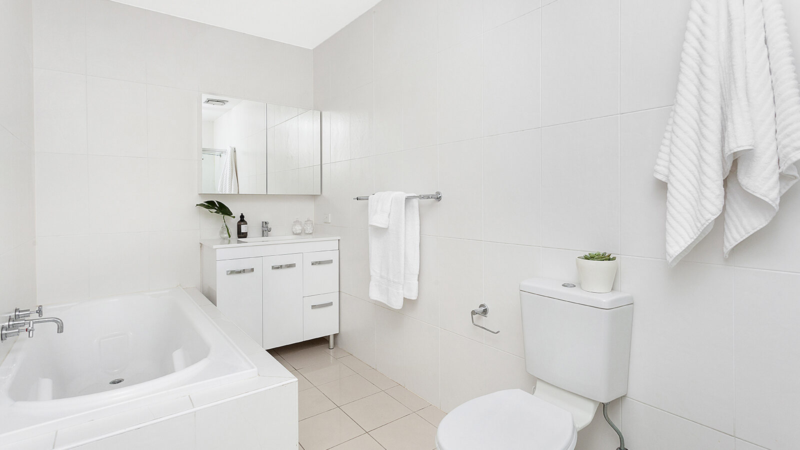 19/22-24 Victoria Street, Wollongong NSW 2500 - photo 9