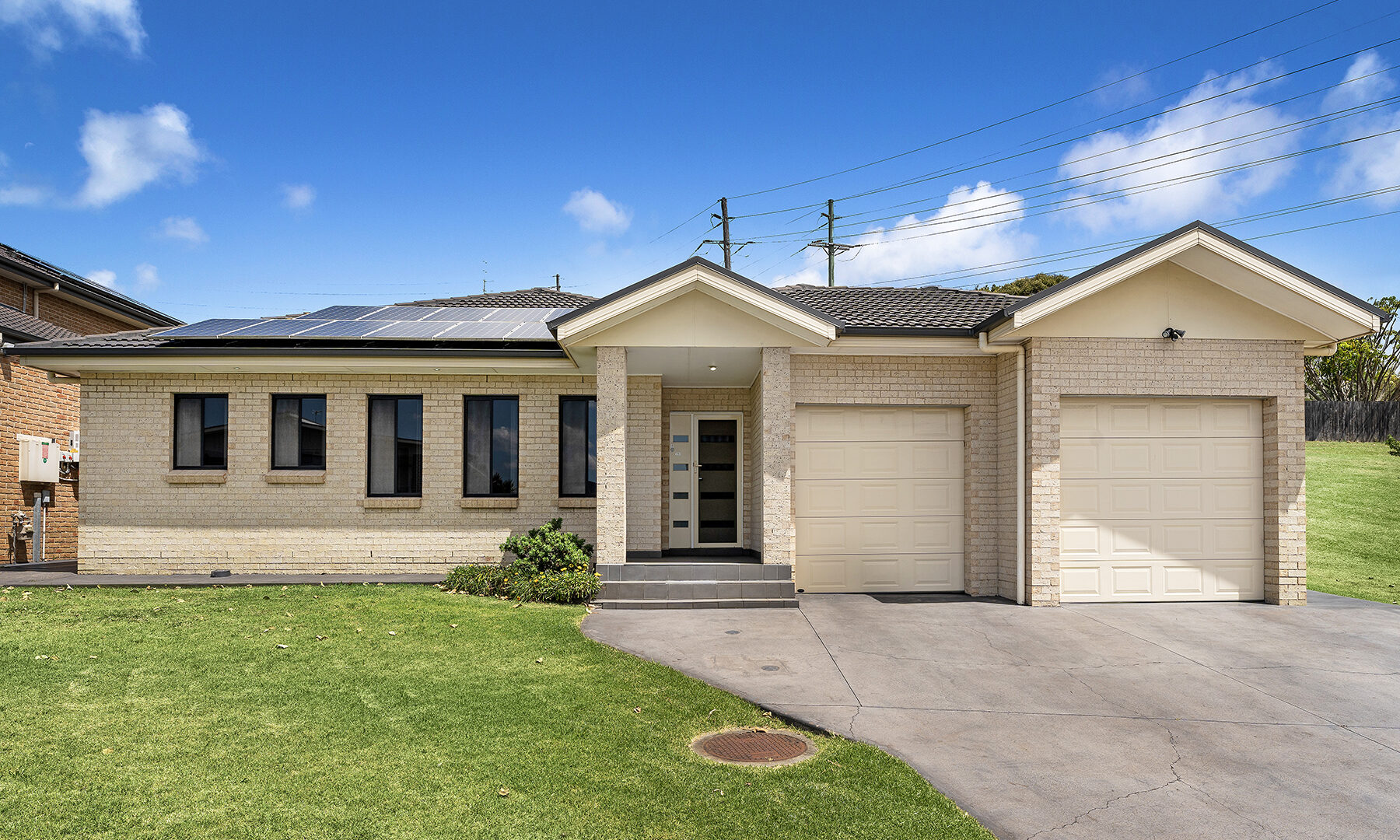 63 Whimbrel Avenue, Lake Heights NSW 2502 - McGrath Illawarra
