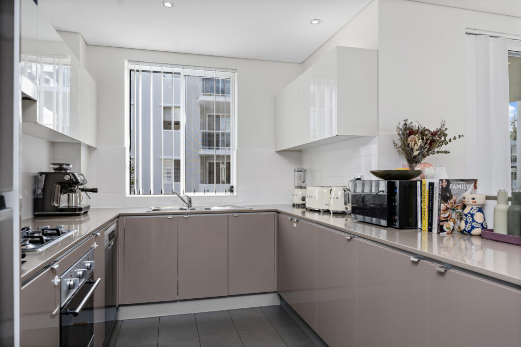 Sold - 48/25 Carters Lane - New Property in Fairy Meadow - Real Estate by Simon 