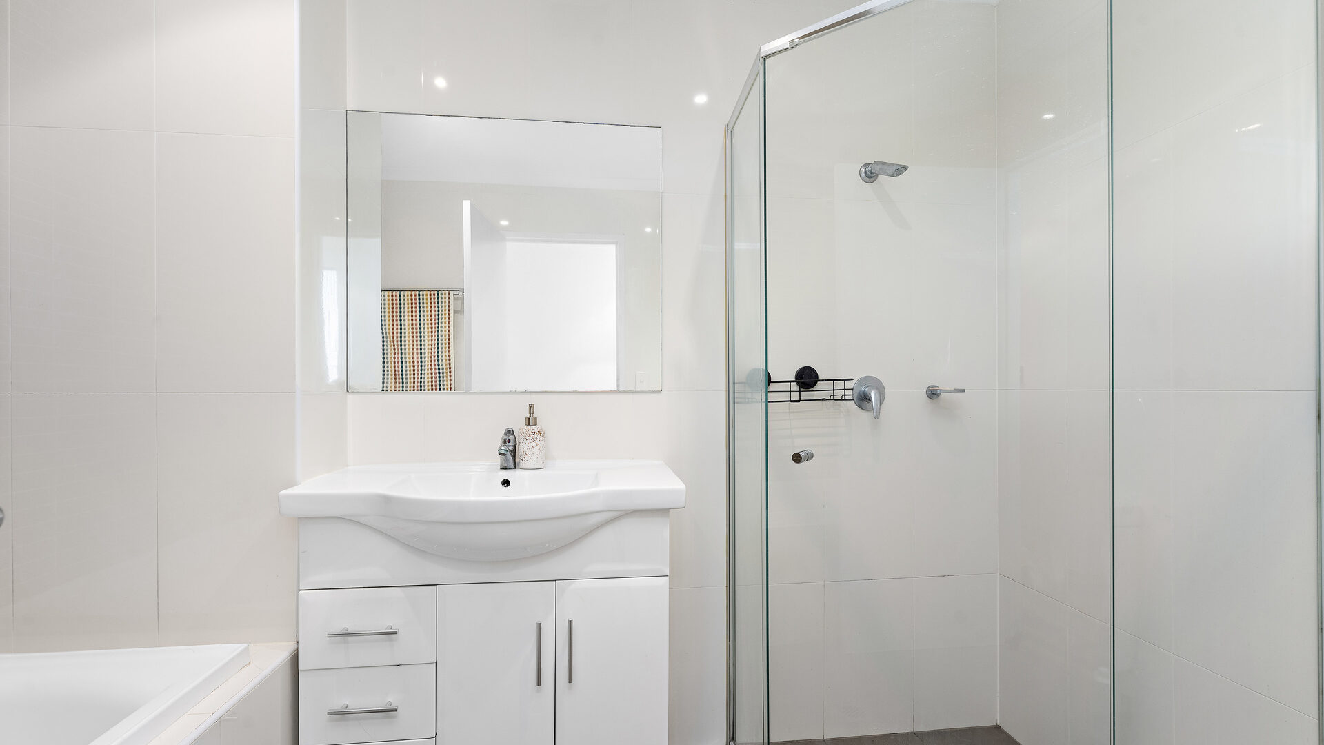 Sold - 48/25 Carters Lane - New Property in Fairy Meadow - Real Estate by Simon 