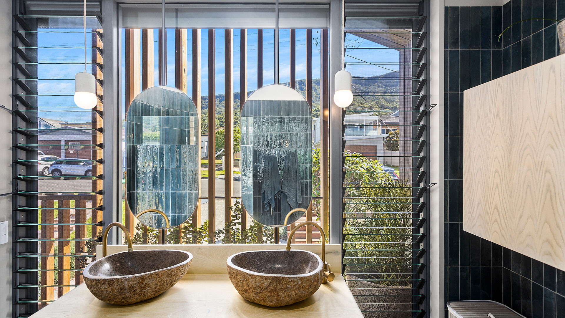 For Sale - 7 Coledale Avenue - New Property in Coledale - Real Estate by Vanessa Denison-Pender