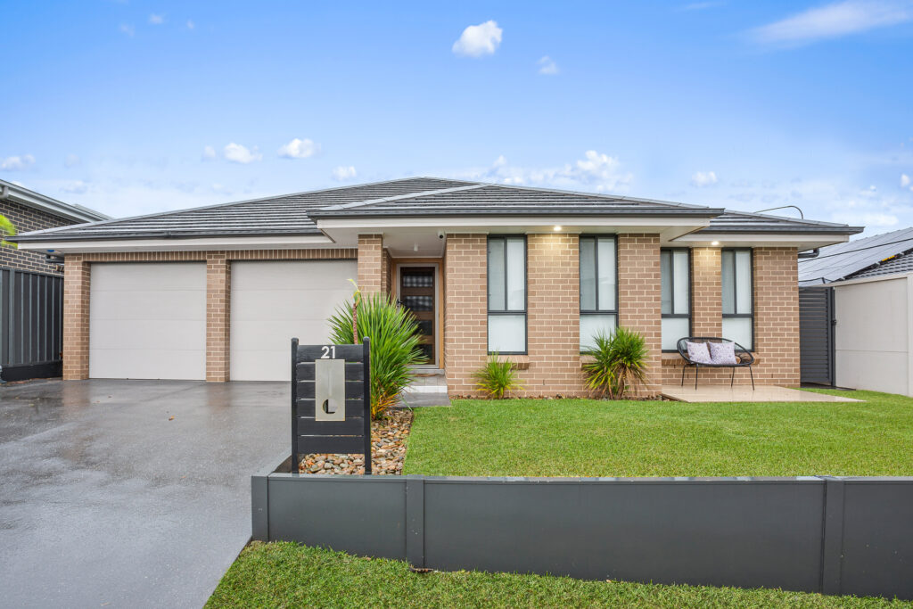 Sold - 21 Aurora Avenue - New Property in Dunmore - Real Estate by Alisa Sturluson