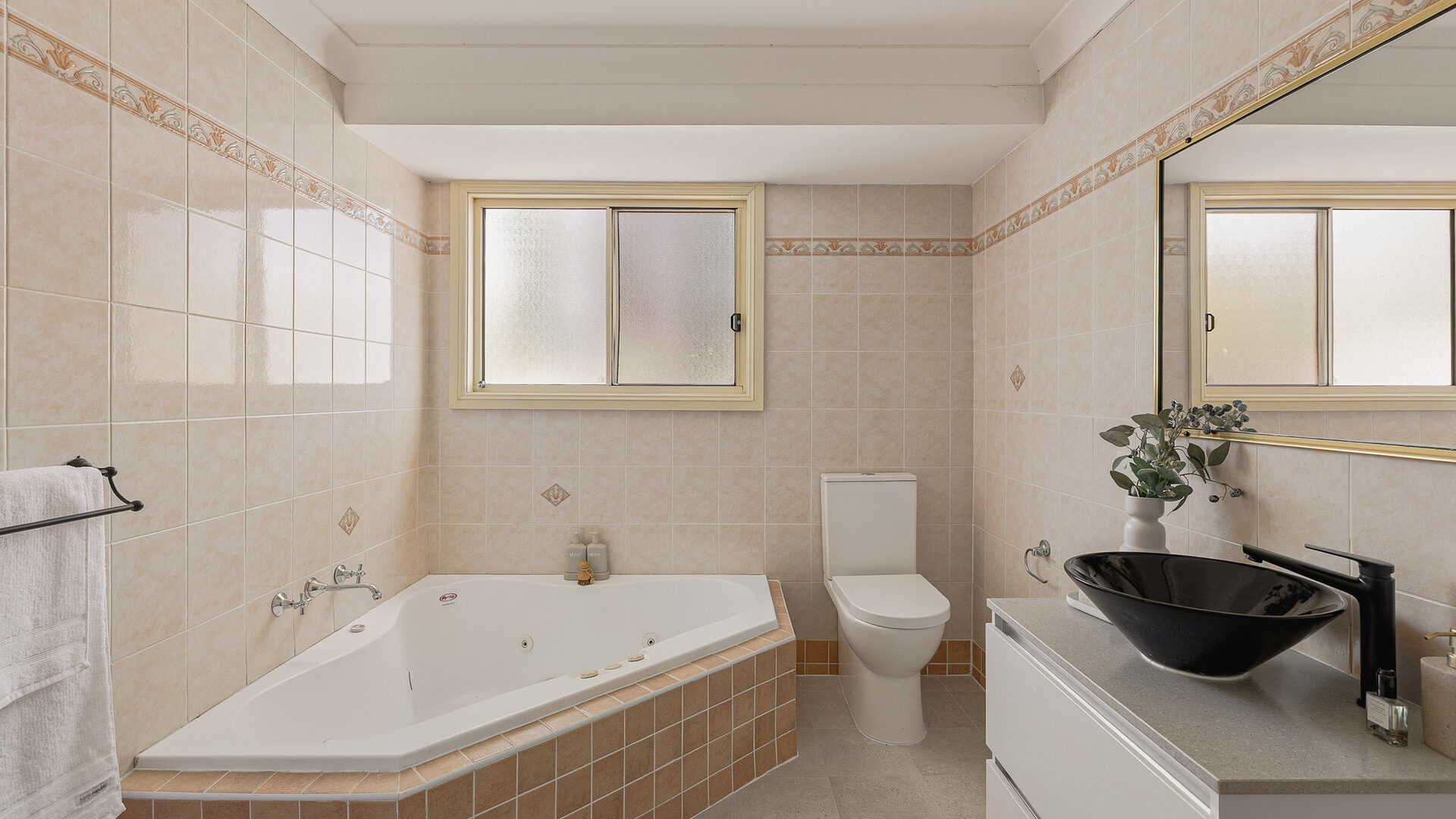 Sold - 5/35-37 Matthews Street - New Property in Wollongong - Real Estate by Alisa Sturluson