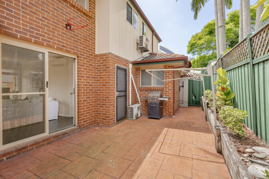 Sold - 5/35-37 Matthews Street - New Property in Wollongong - Real Estate by Alisa Sturluson
