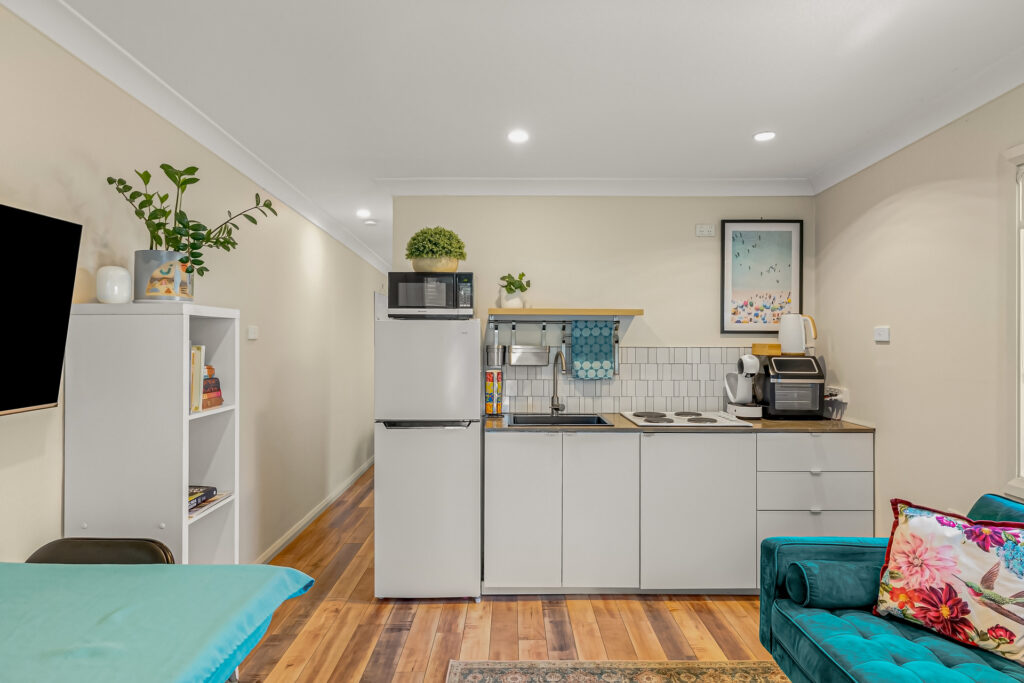Sold - 15 Crawford Avenue - New Property in Gwynneville - Real Estate by Christian Zeidler