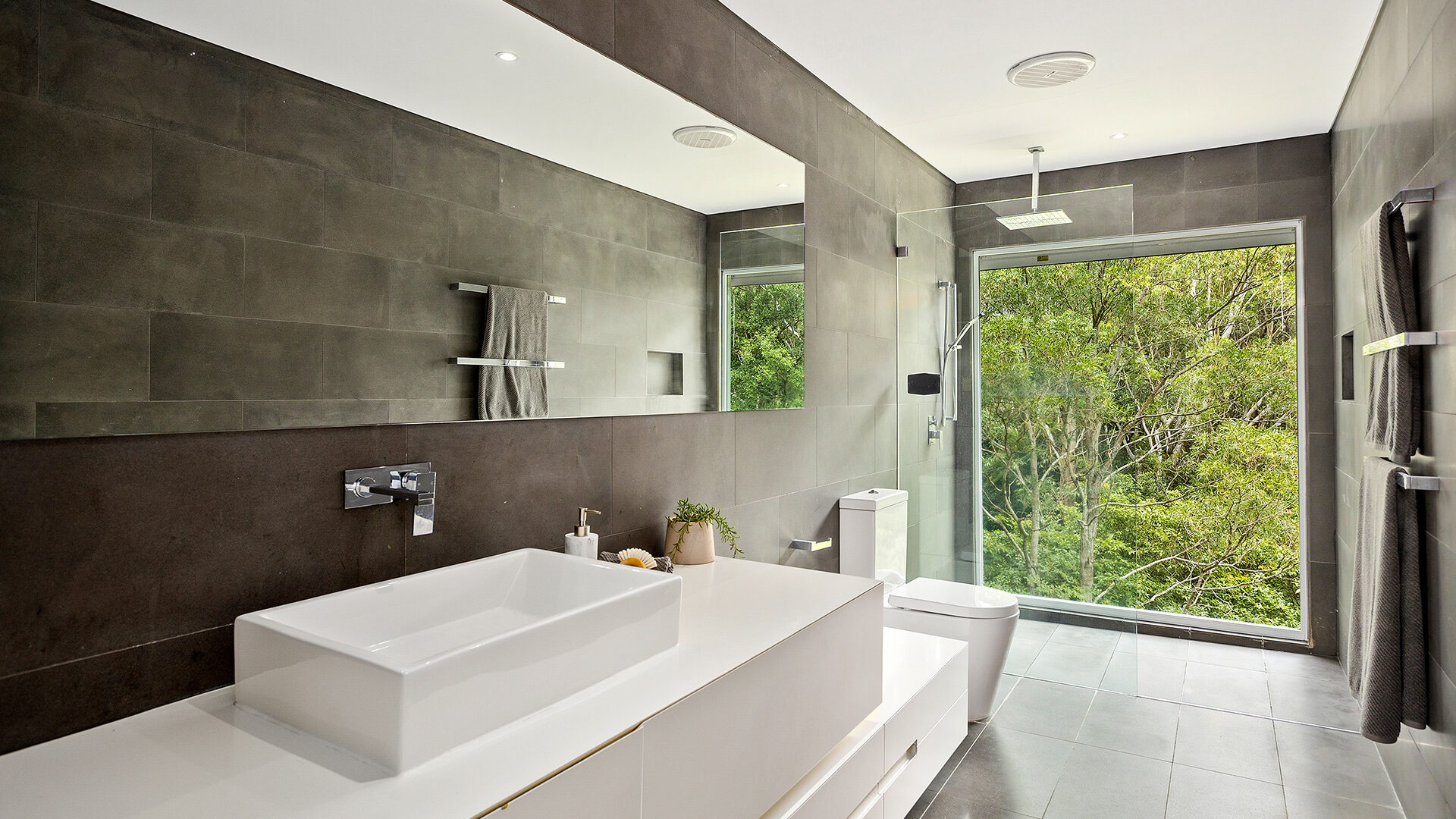 Sold - 27 Alanson Avenue - New Property in Bulli - Real Estate by Vanessa Denison-Pender