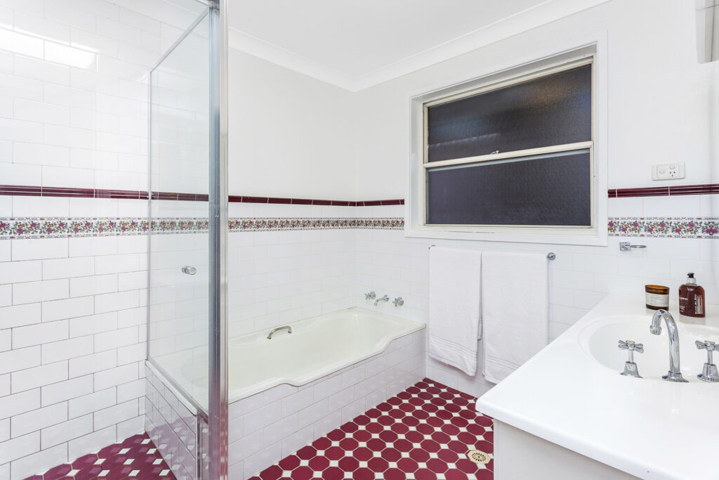 Sold - 38 Terrie Avenue - New Property in Figtree - Real Estate by Christian Zeidler