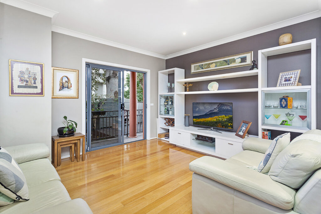 Sold - 5/17 View Street - New Property in Wollongong - Real Estate by Christian Zeidler
