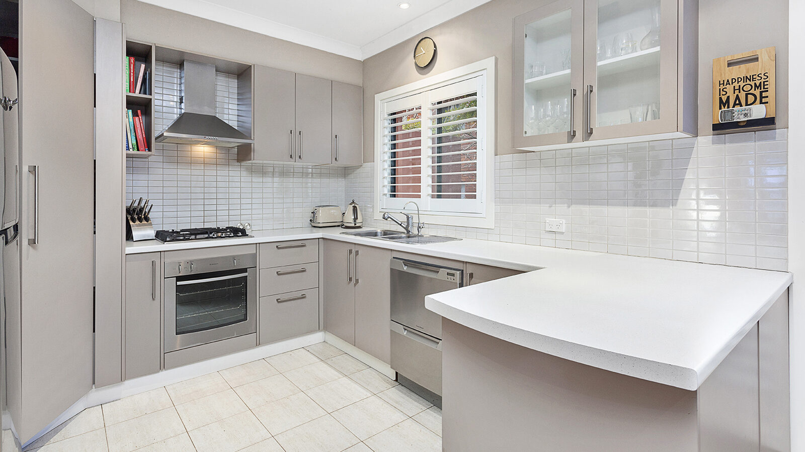 Sold - 5/17 View Street - New Property in Wollongong - Real Estate by Christian Zeidler