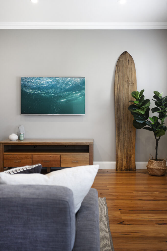 Sold - 63 Taronga Avenue - New Property in Mount Saint Thomas - Real Estate by Christian Zeidler