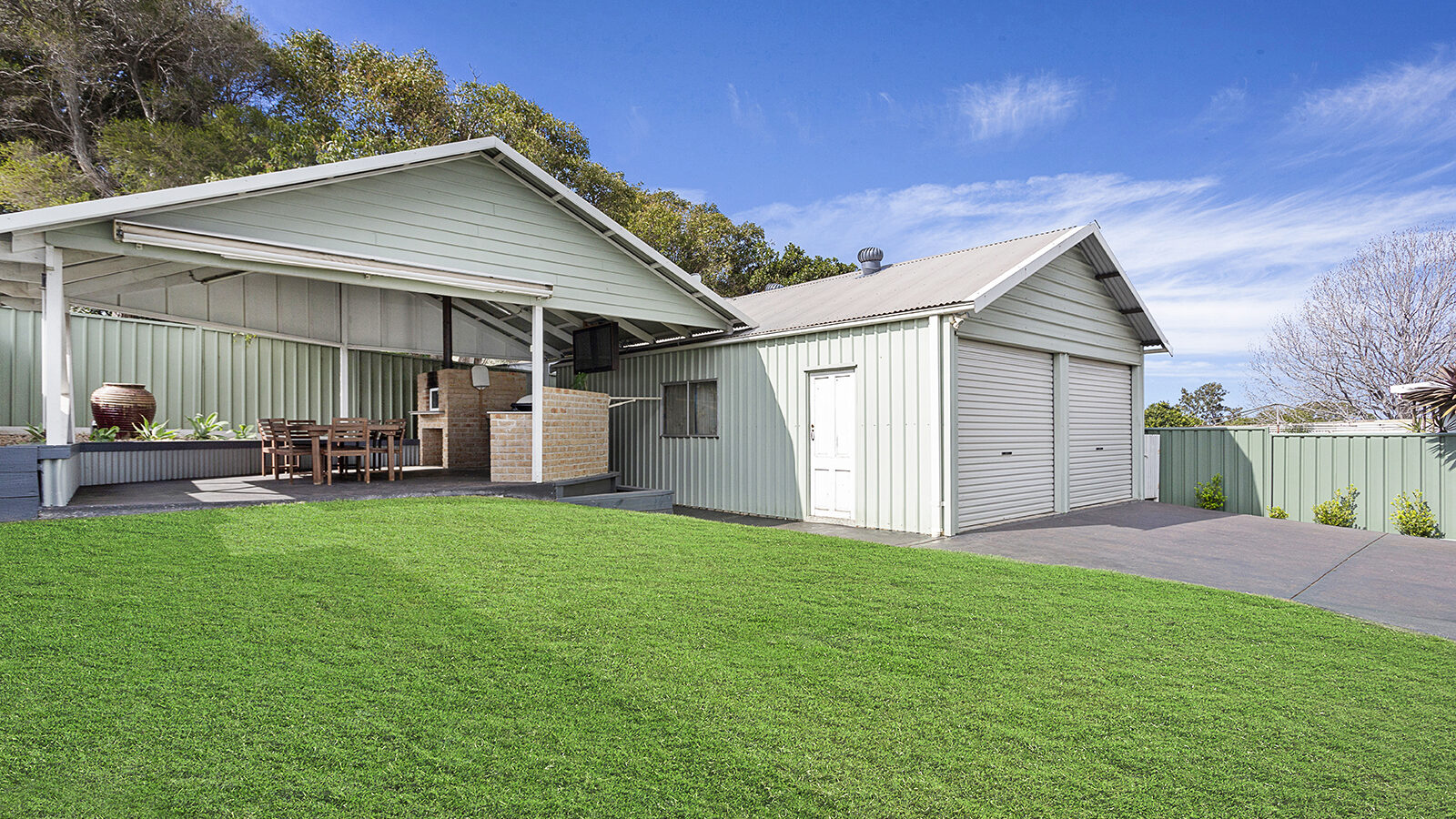 Sold - 63 Taronga Avenue - New Property in Mount Saint Thomas - Real Estate by Christian Zeidler