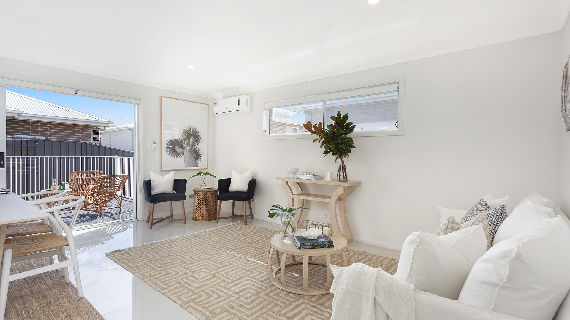 Sold - 4 Saltwater Circuit - New Property in Kanahooka - Real Estate by Christian Zeidler
