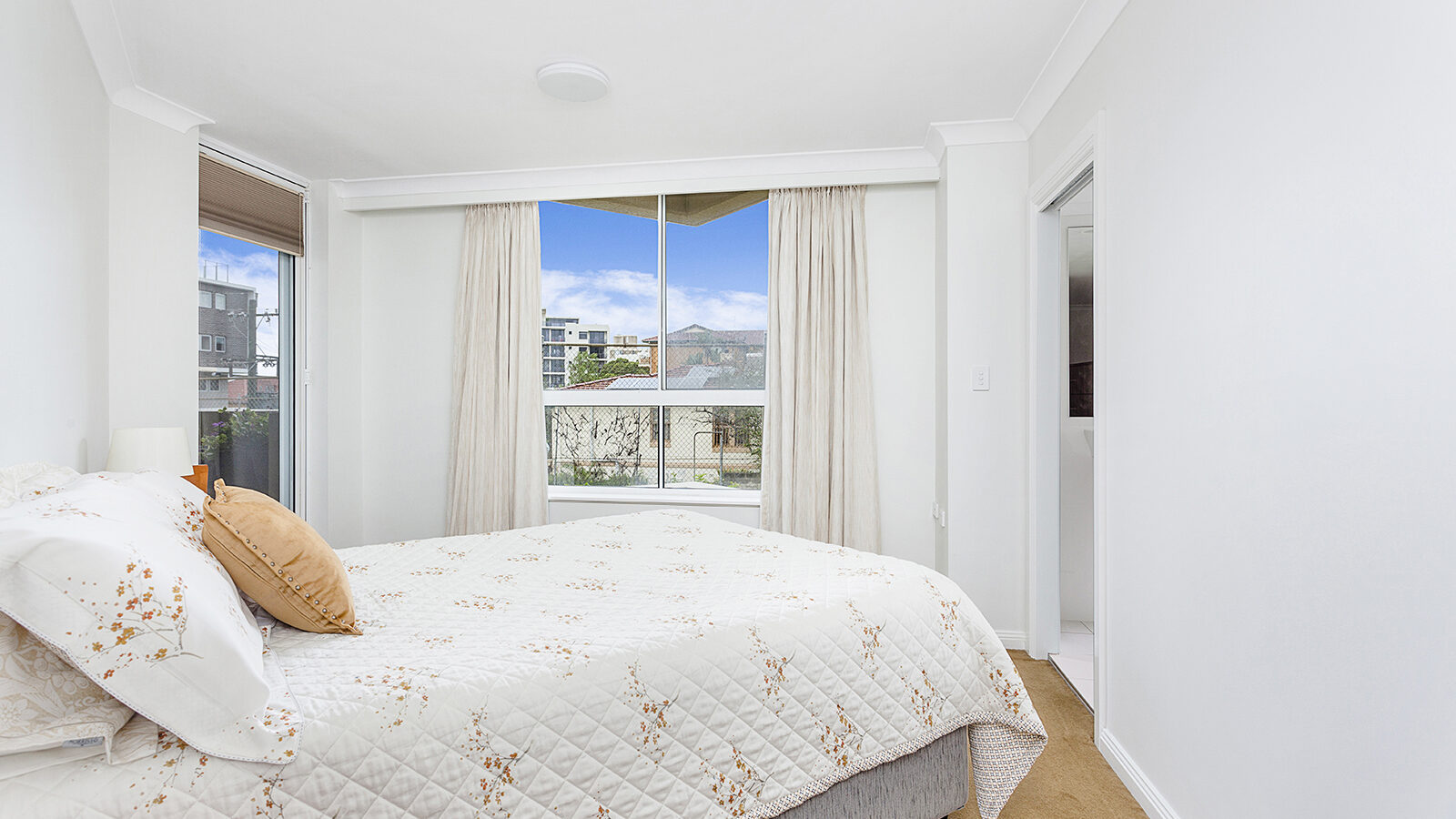 Sold - 4/1-3 View Street - New Property in Wollongong - Real Estate by Christian Zeidler