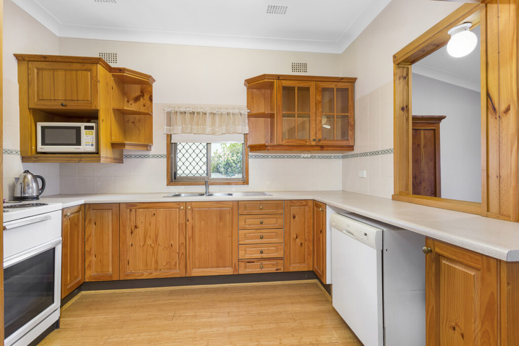 Sold - 70 Murranar Road - New Property in Towradgi - Real Estate by Christian Zeidler