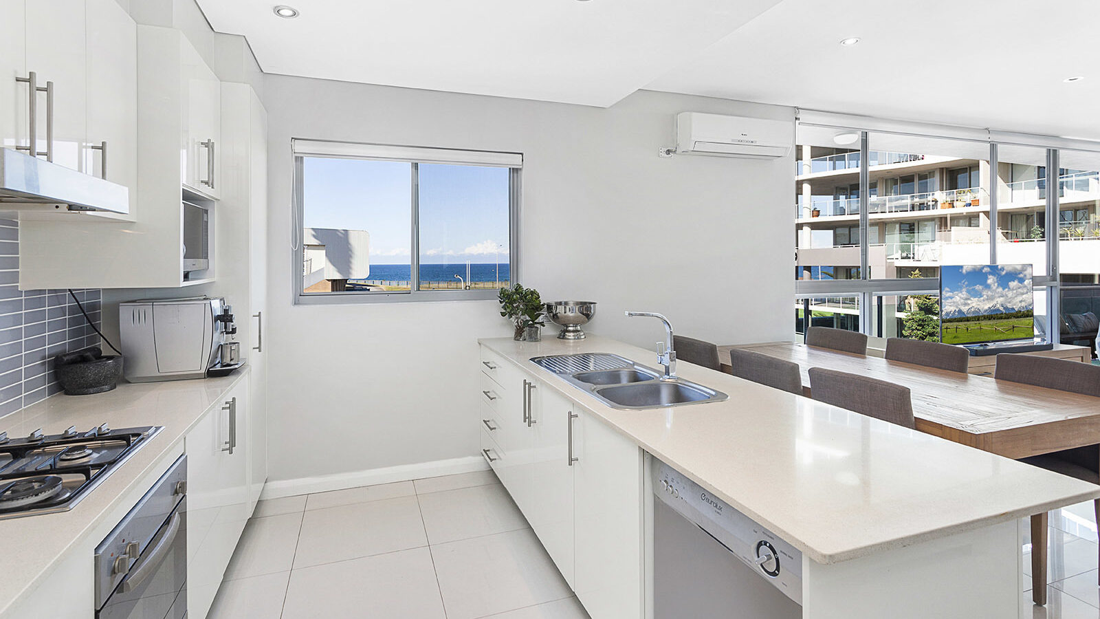 Sold - 15/5-7 Stewart Street - New Property in Wollongong - Real Estate by Christian Zeidler