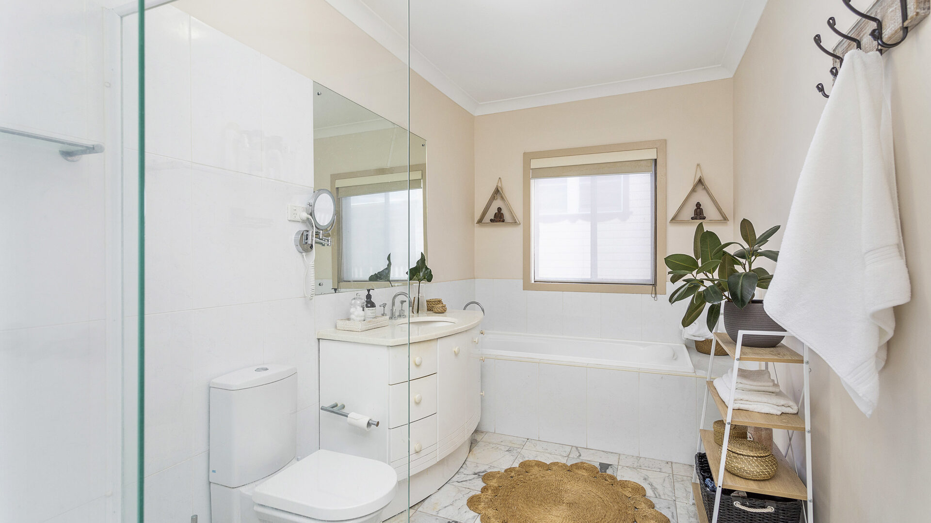 Sold - 29 Acacia Avenue - New Property in Gwynneville - Real Estate by Christian Zeidler