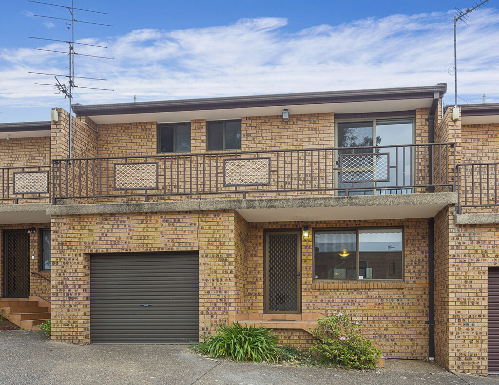 Sold - 4/3 Powell Street - New Property in Mangerton - Real Estate by Christian Zeidler