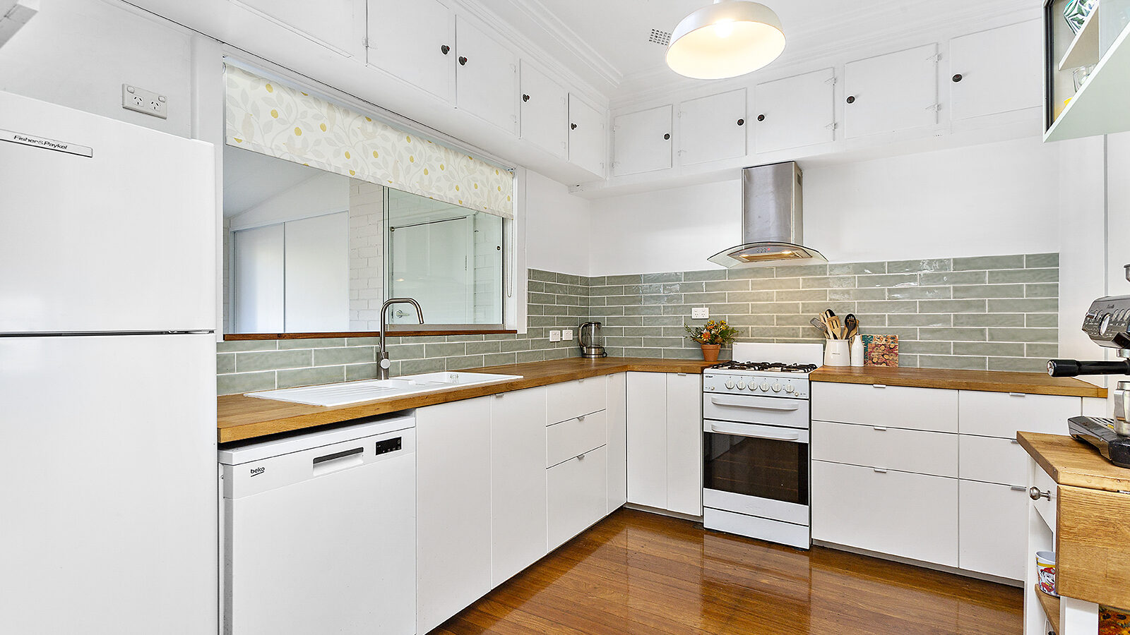 Sold - 15 Crawford Avenue - New Property in Gwynneville - Real Estate by Christian Zeidler