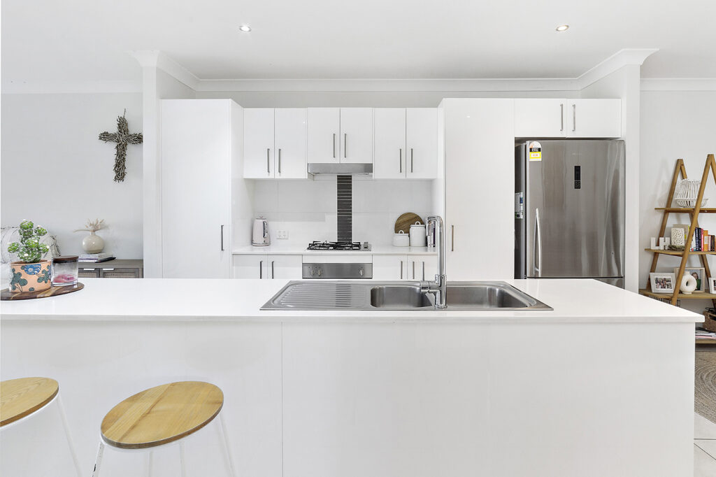 Sold - 23 Wingello Crescent - New Property in Tullimbar - Real Estate by Christian Zeidler