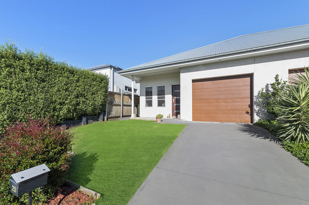 Sold - 23 Wingello Crescent - New Property in Tullimbar - Real Estate by Christian Zeidler
