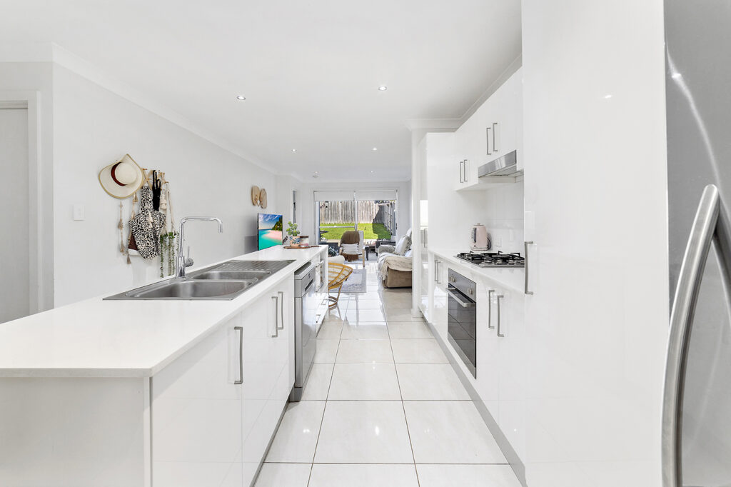 Sold - 23 Wingello Crescent - New Property in Tullimbar - Real Estate by Christian Zeidler