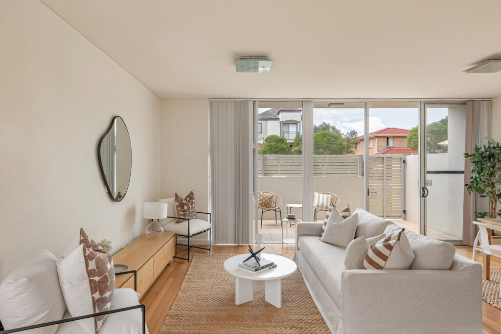 Sold - 4/18 New Dapto Road - New Property in Wollongong - Real Estate by Alisa Sturluson