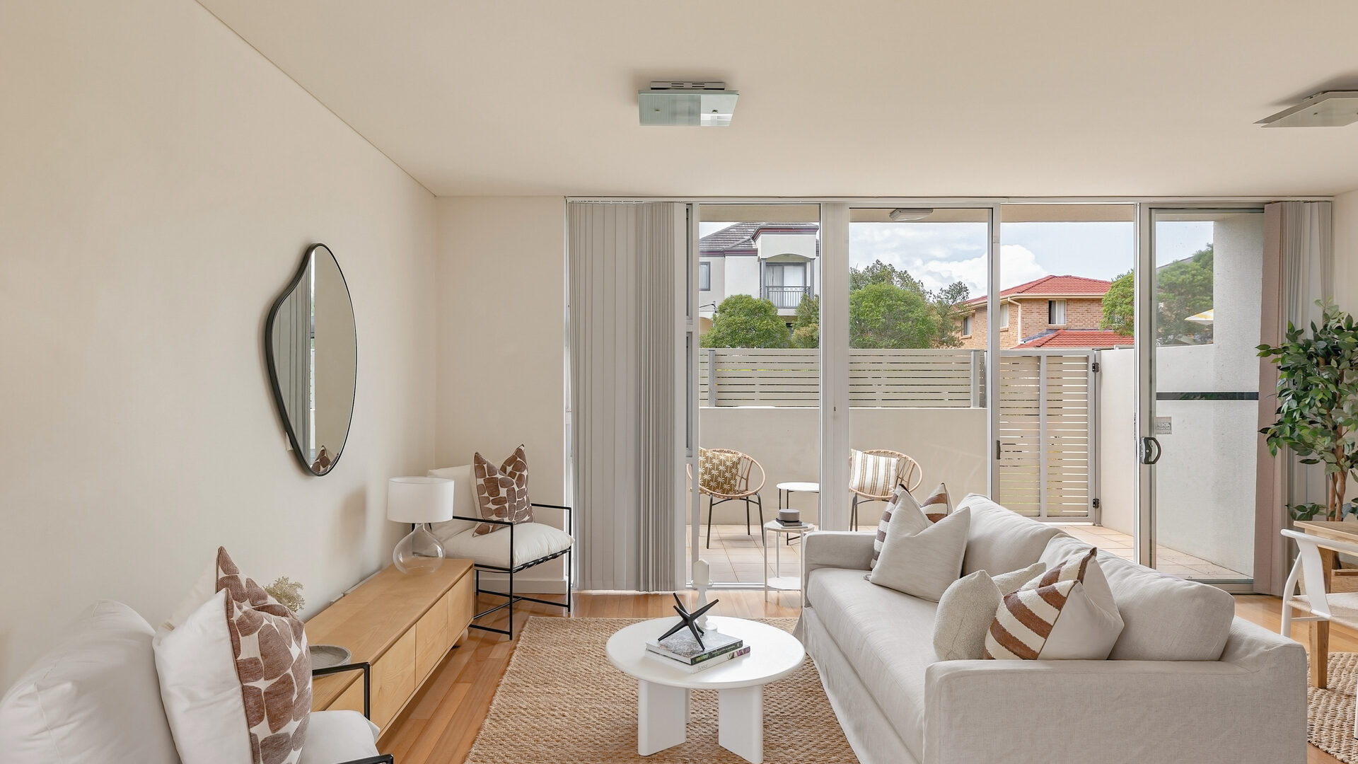 Sold - 4/18 New Dapto Road - New Property in Wollongong - Real Estate by Alisa Sturluson