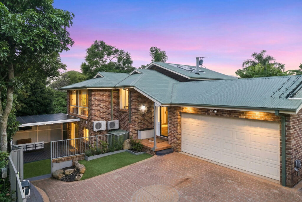 Sold - 4a Sea Foam Ave - New Property in Thirroul - Real Estate by Peter Armstrong