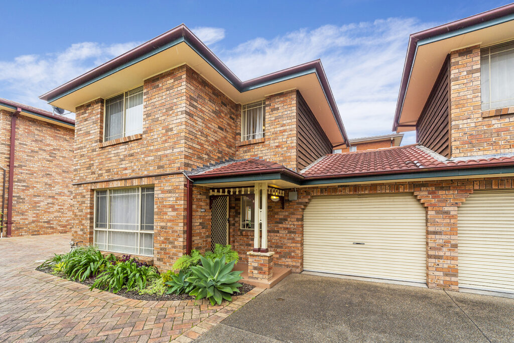Sold - 4/7 Gilmore Street - New Property in West Wollongong - Real Estate by Alisa Sturluson
