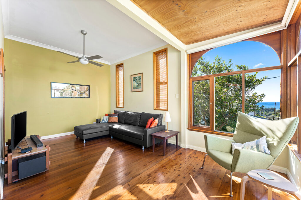 Sold - 41 The Waves - New Property in Thirroul - Real Estate by Peter Armstrong