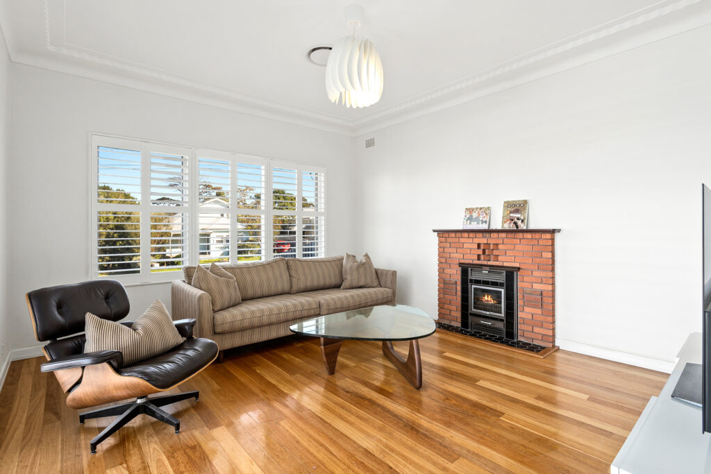 Sold - 37 The Waves - New Property in Thirroul - Real Estate by Peter Armstrong