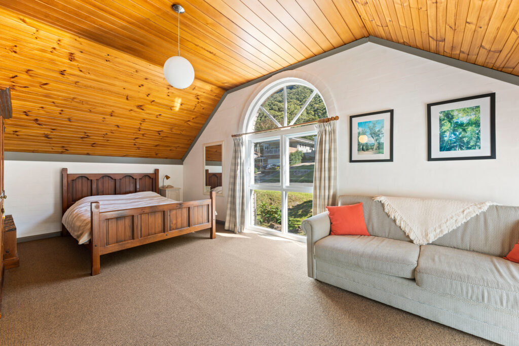 For Sale - 43 Buttenshaw Drive - New Property in Coledale - Real Estate by Vanessa Denison-Pender