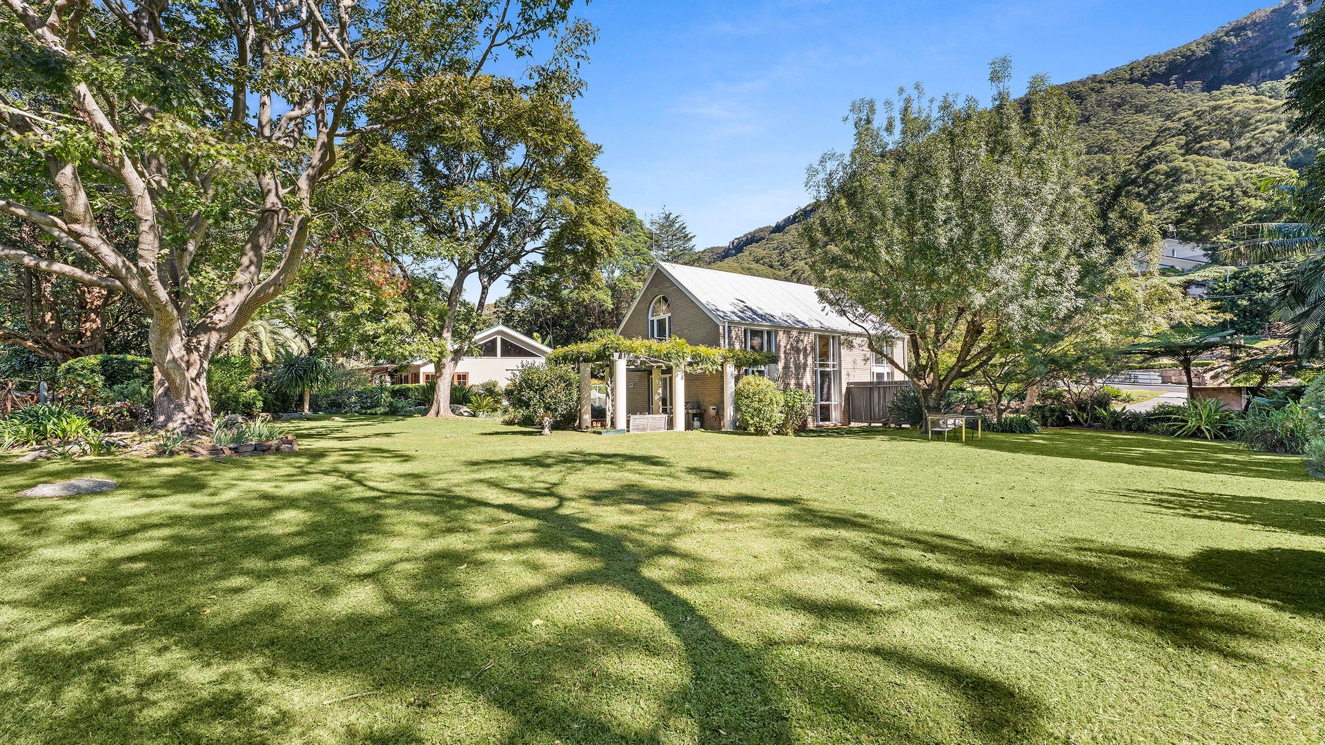 For Sale - 43 Buttenshaw Drive - New Property in Coledale - Real Estate by Vanessa Denison-Pender