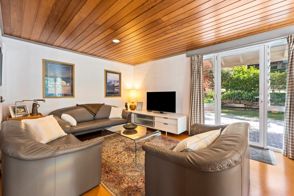 For Sale - 43 Buttenshaw Drive - New Property in Coledale - Real Estate by Vanessa Denison-Pender