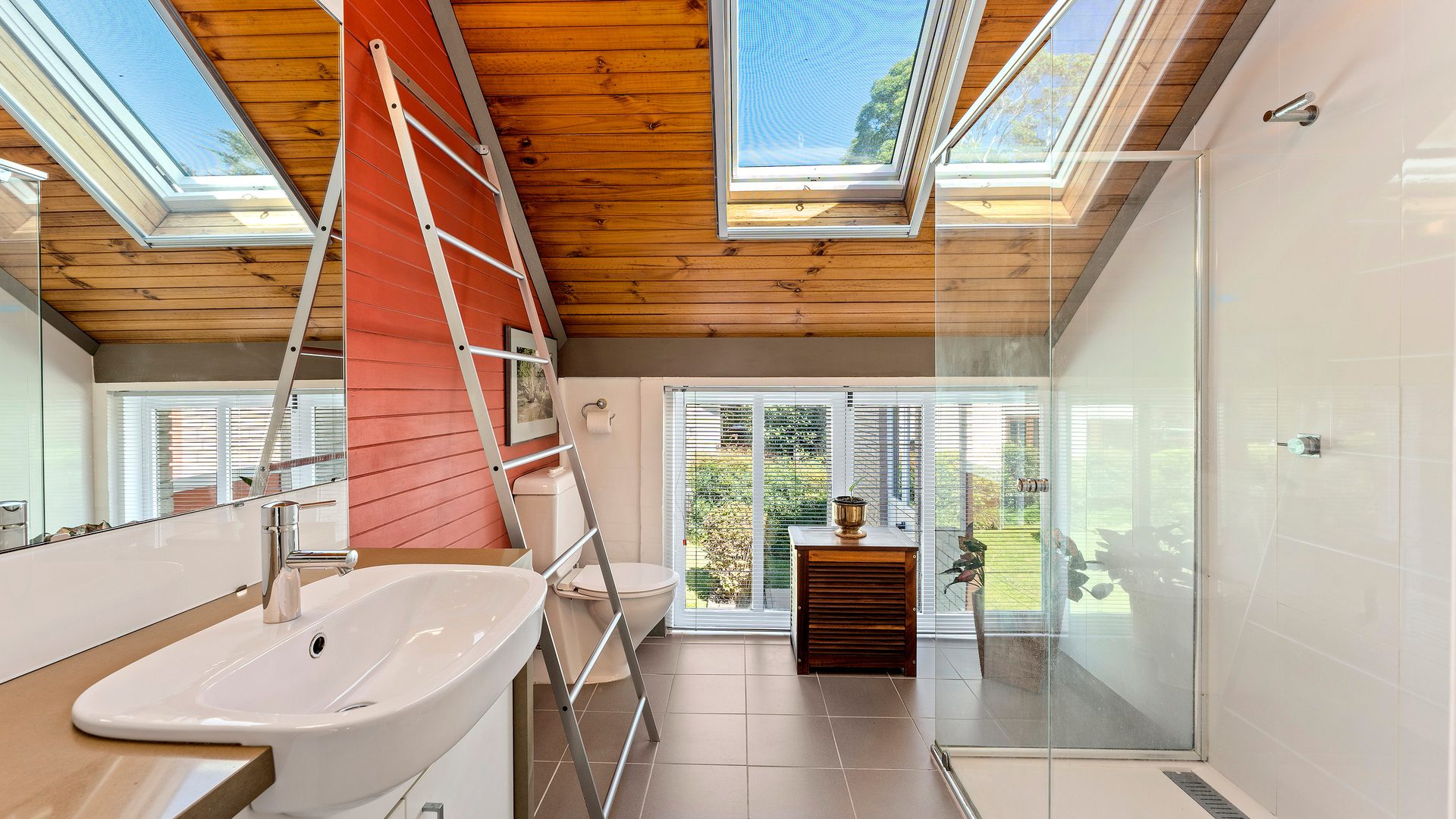 For Sale - 43 Buttenshaw Drive - New Property in Coledale - Real Estate by Vanessa Denison-Pender