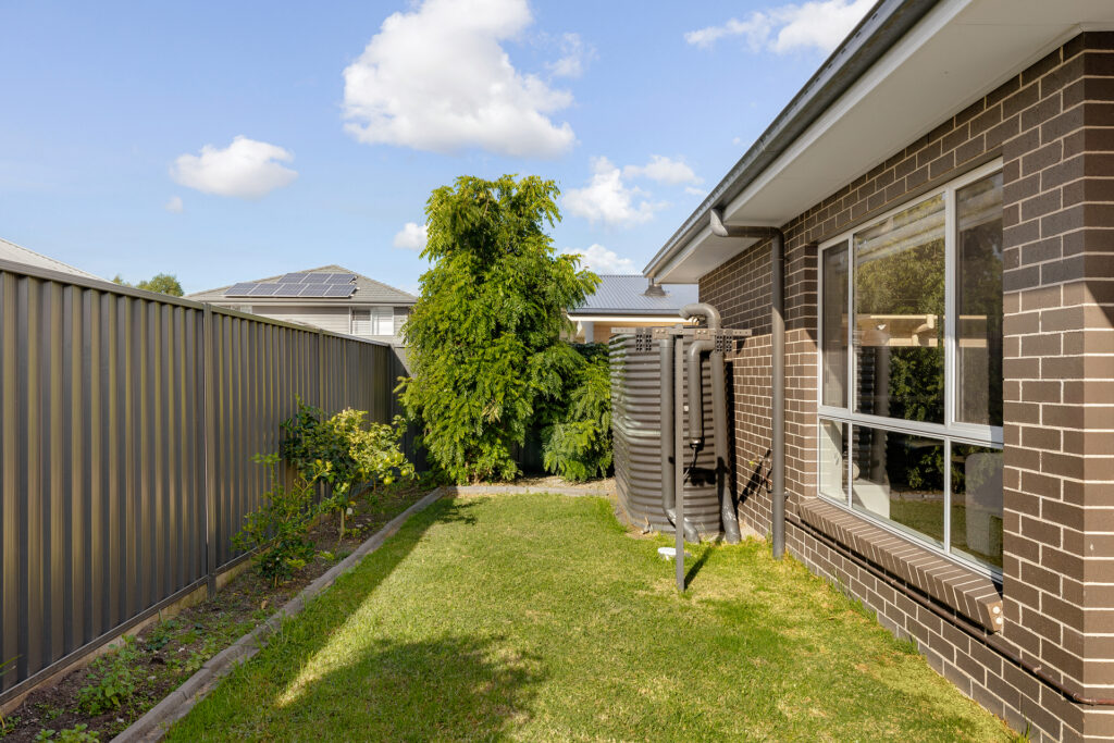 Sold - 30 Honeybee Crescent - New Property in Calderwood - Real Estate by Alisa Sturluson