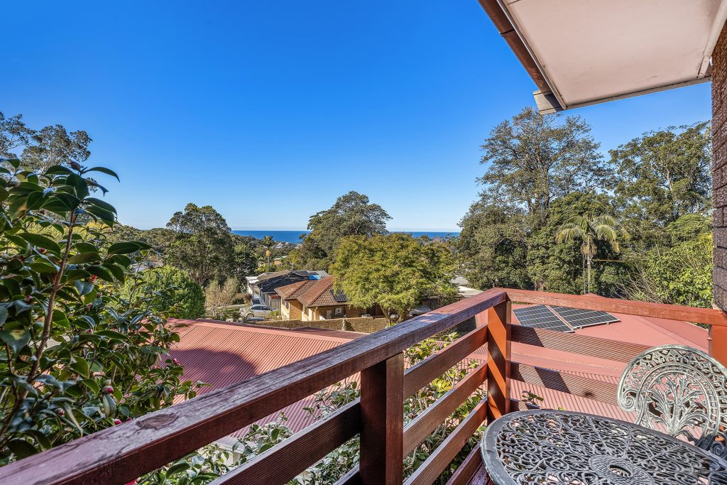 Sold - 22 Treetop Glen - New Property in Thirroul - Real Estate by Christian Zeidler