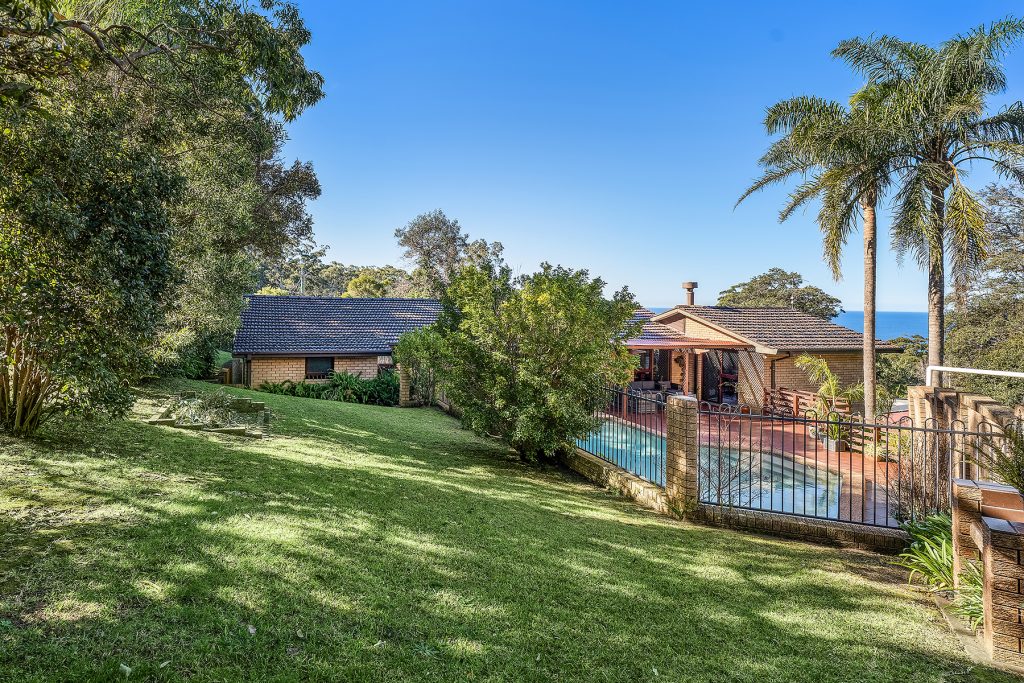 Sold - 22 Treetop Glen - New Property in Thirroul - Real Estate by Christian Zeidler