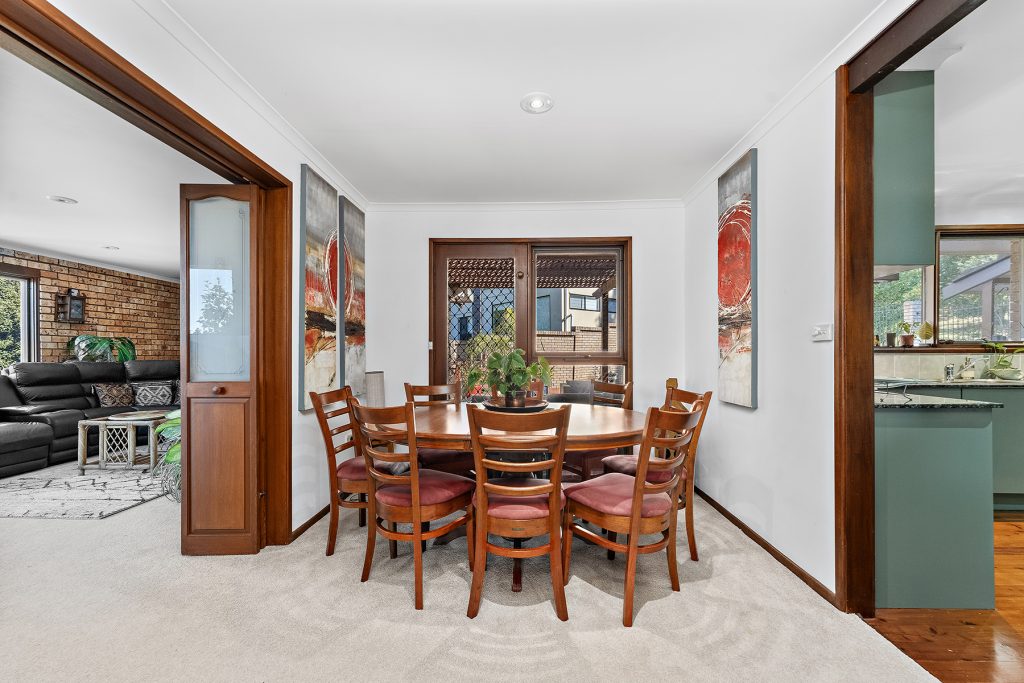 Sold - 22 Treetop Glen - New Property in Thirroul - Real Estate by Christian Zeidler
