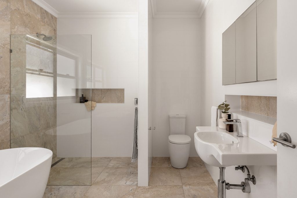 Sold - 8 Air Avenue - New Property in Bulli - Real Estate by Andrew McLeod