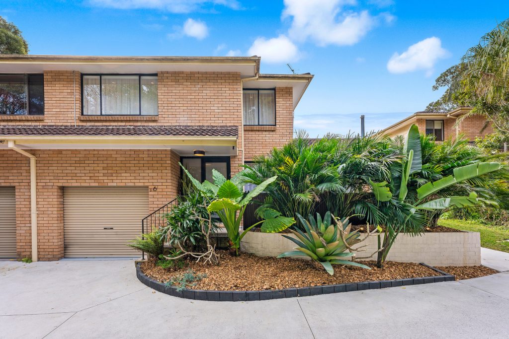 Sold - 6/11 Cochrane Road - New Property in Thirroul - Real Estate by Vanessa Denison-Pender