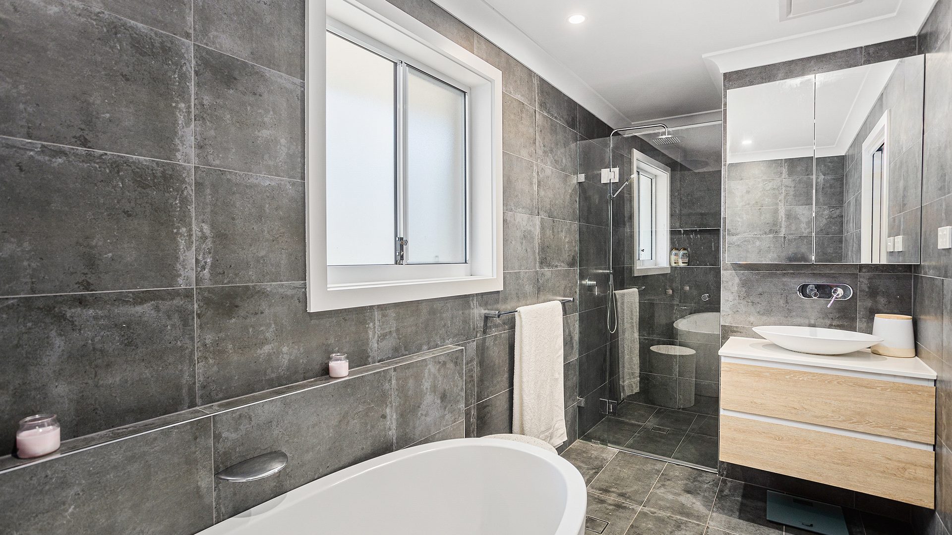 For Sale - 431 Lawrence Hargrave Drive - New Property in Scarborough - Real Estate by Peter Armstrong