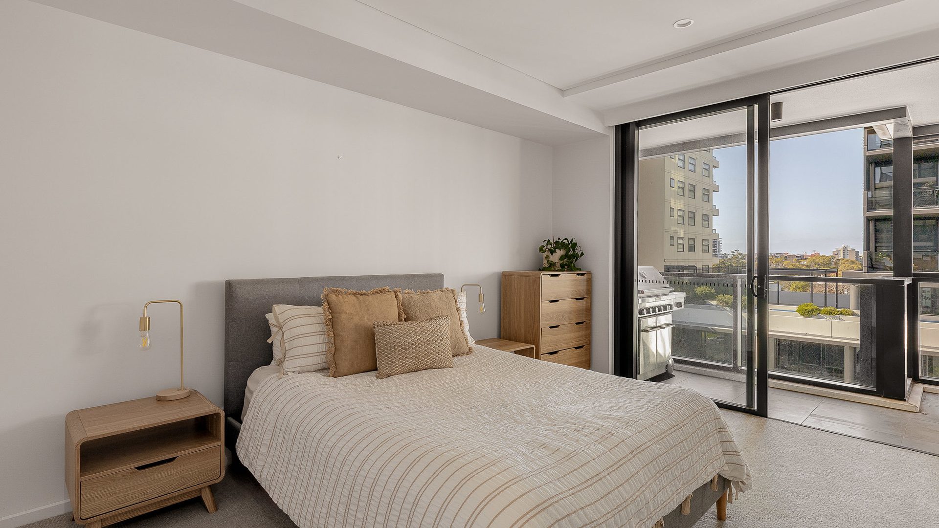 Sold - 406/38 Atchison Street - New Property in Wollongong - Real Estate by Alisa Sturluson