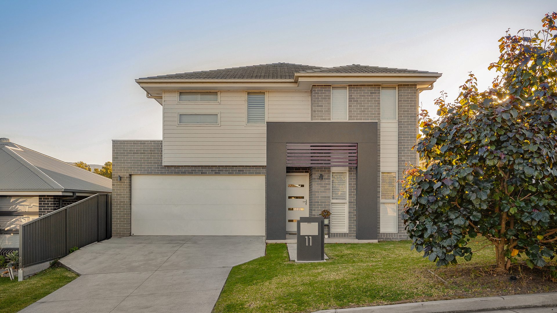 11 Harper Street, Calderwood