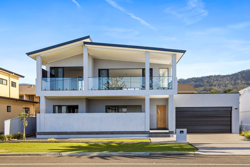 For Sale - 16 Cliff Parade - New Property in Thirroul - Real Estate by Peter Armstrong