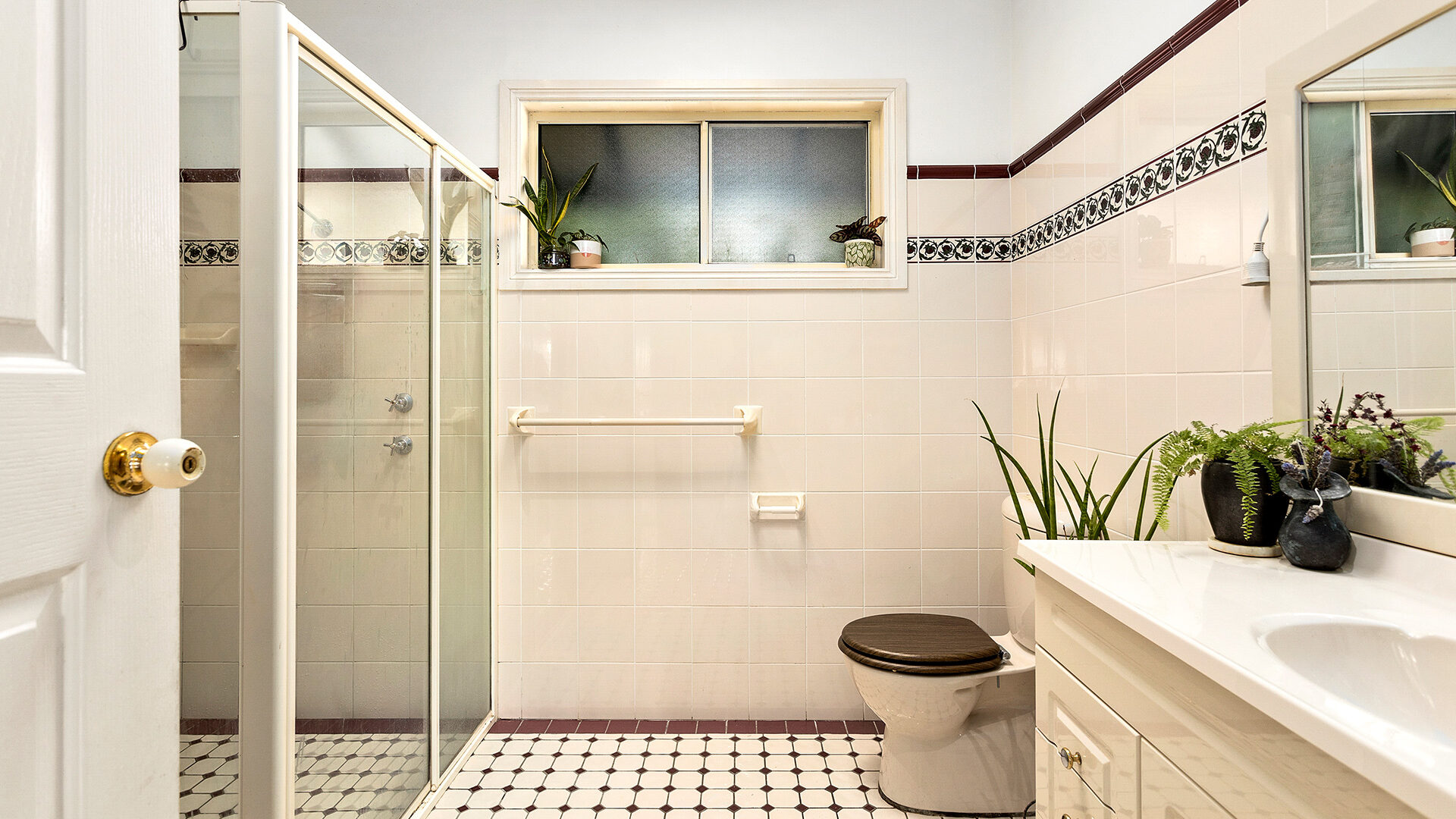 Auction - 51 George Street - New Property in Thirroul - Real Estate by Christian Zeidler